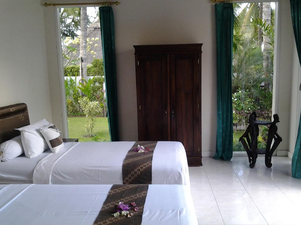 Vista Del Mar Villa Candi Dasa  Room photo